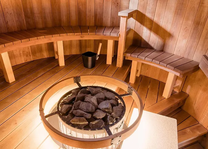 Maatilamajoitukset Tackork Gard & Marina Nauvo